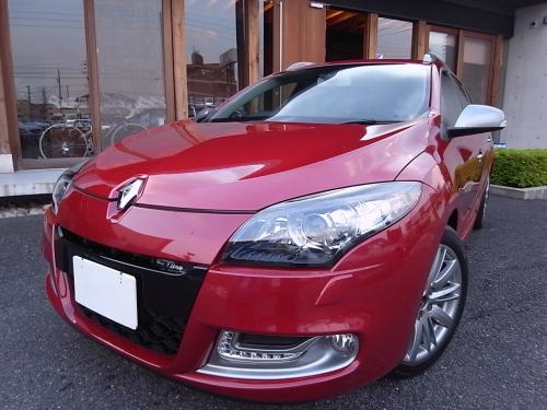 ルノーメガーヌ エステートGTライン 未使用車